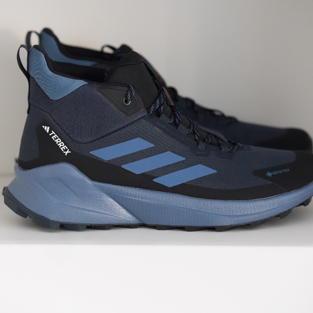Adidas  IH3733 Terrex Trailmaker 2.0 Mid GT Gore-Tex Aurora Ink Hiking Shoes